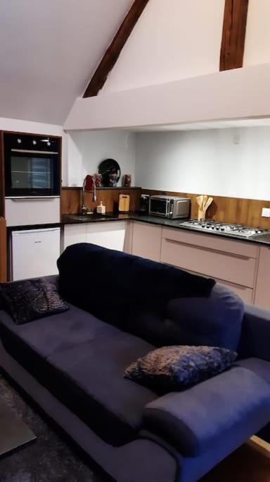 Loft In Apartment Yvetot